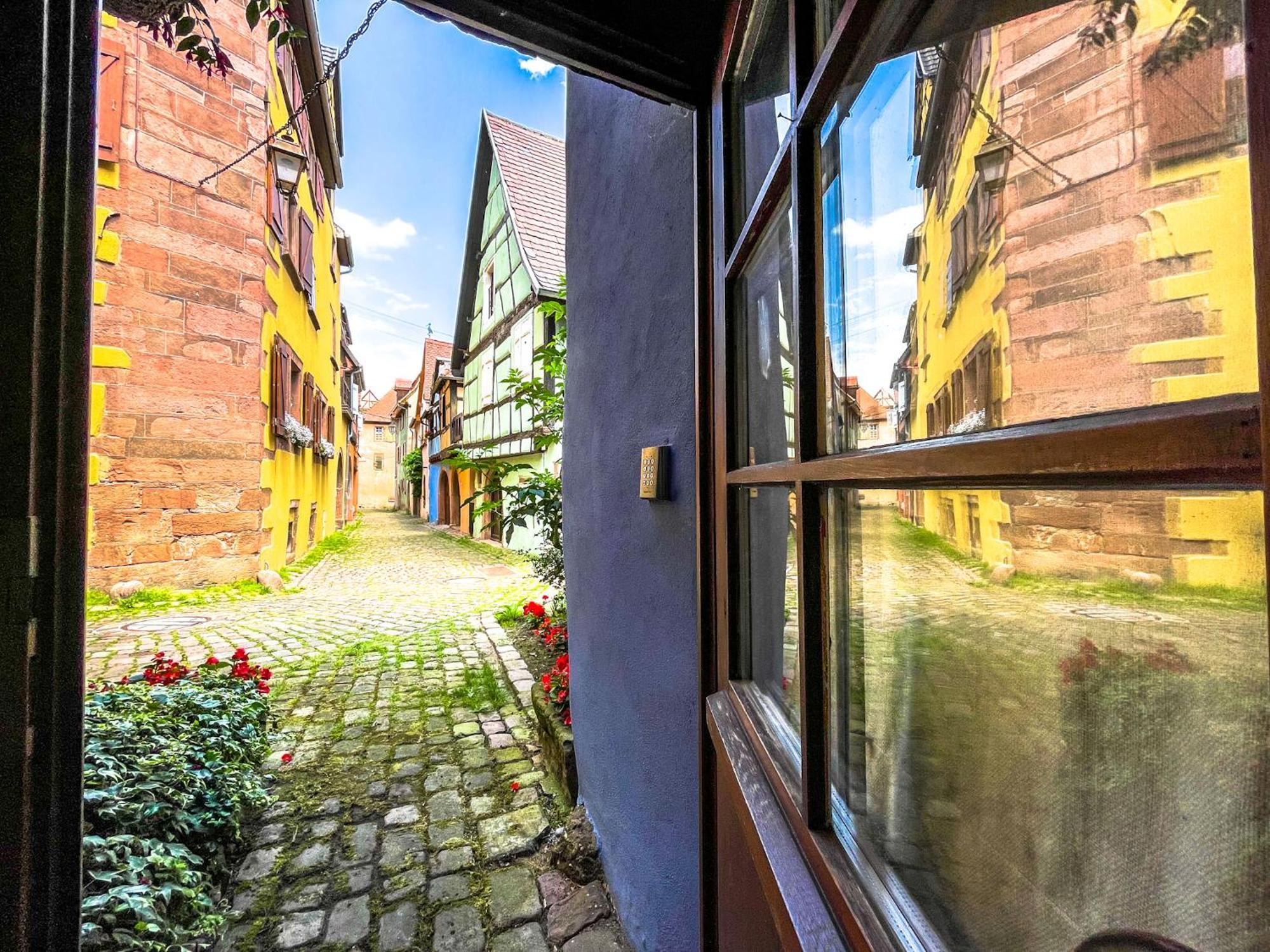 La Maison Bleue - Historic House In The Heart Of * Riquewihr