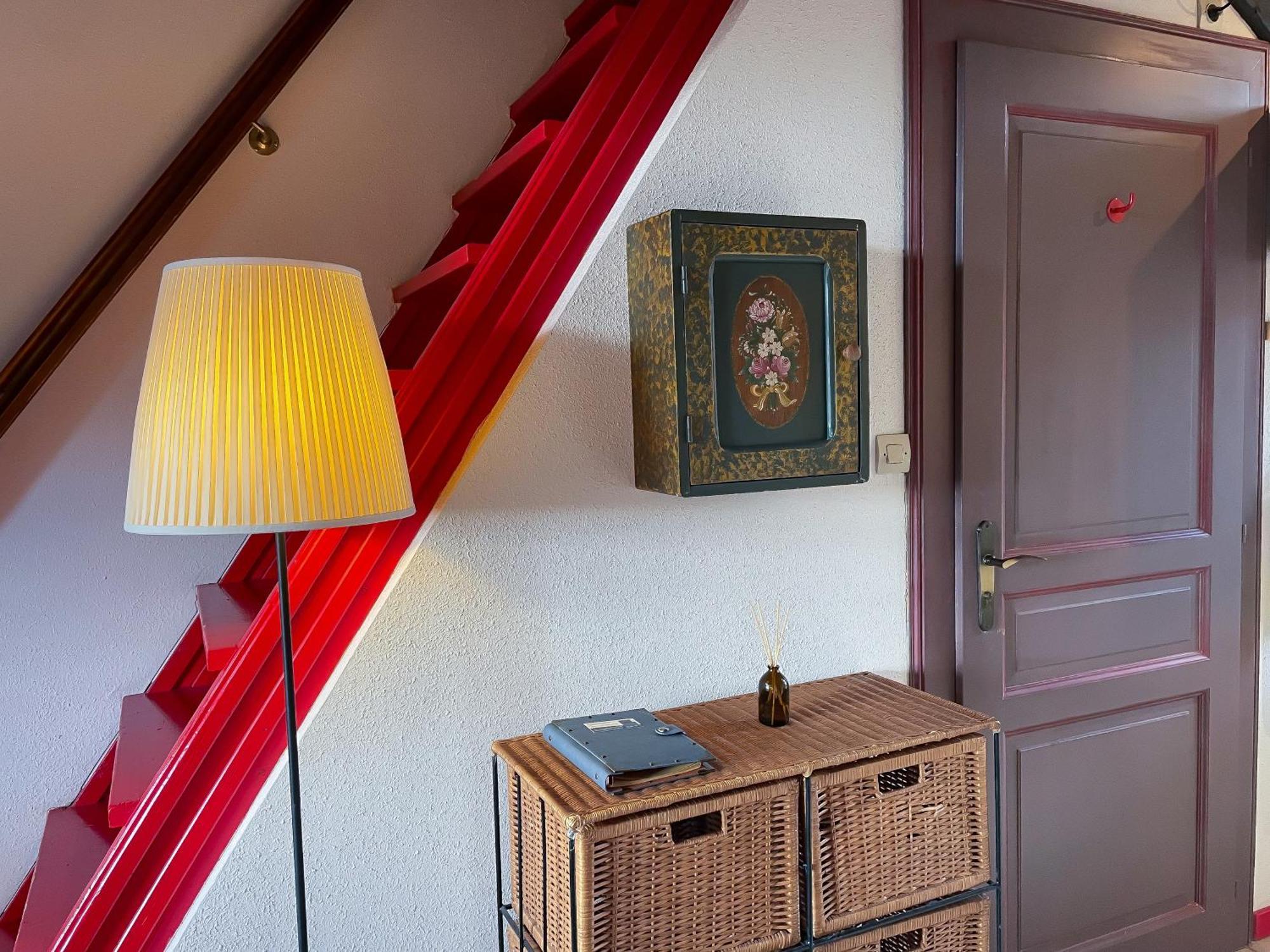 La Maison Bleue - Historic House In The Heart Of