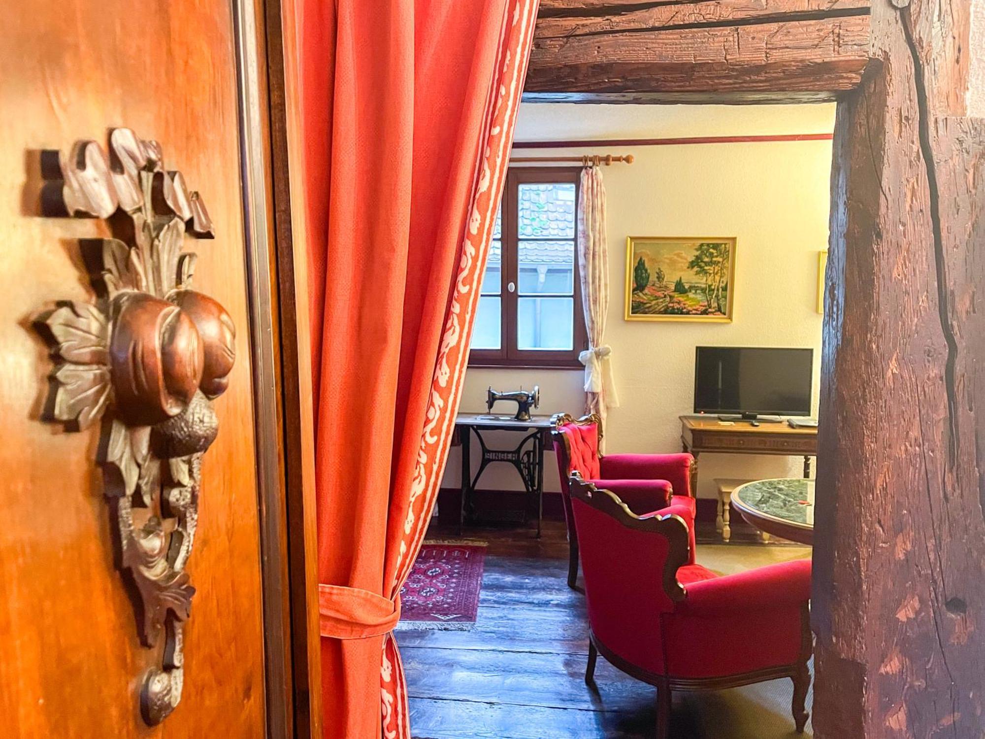 La Maison Bleue - Historic House In The Heart Of Apartment