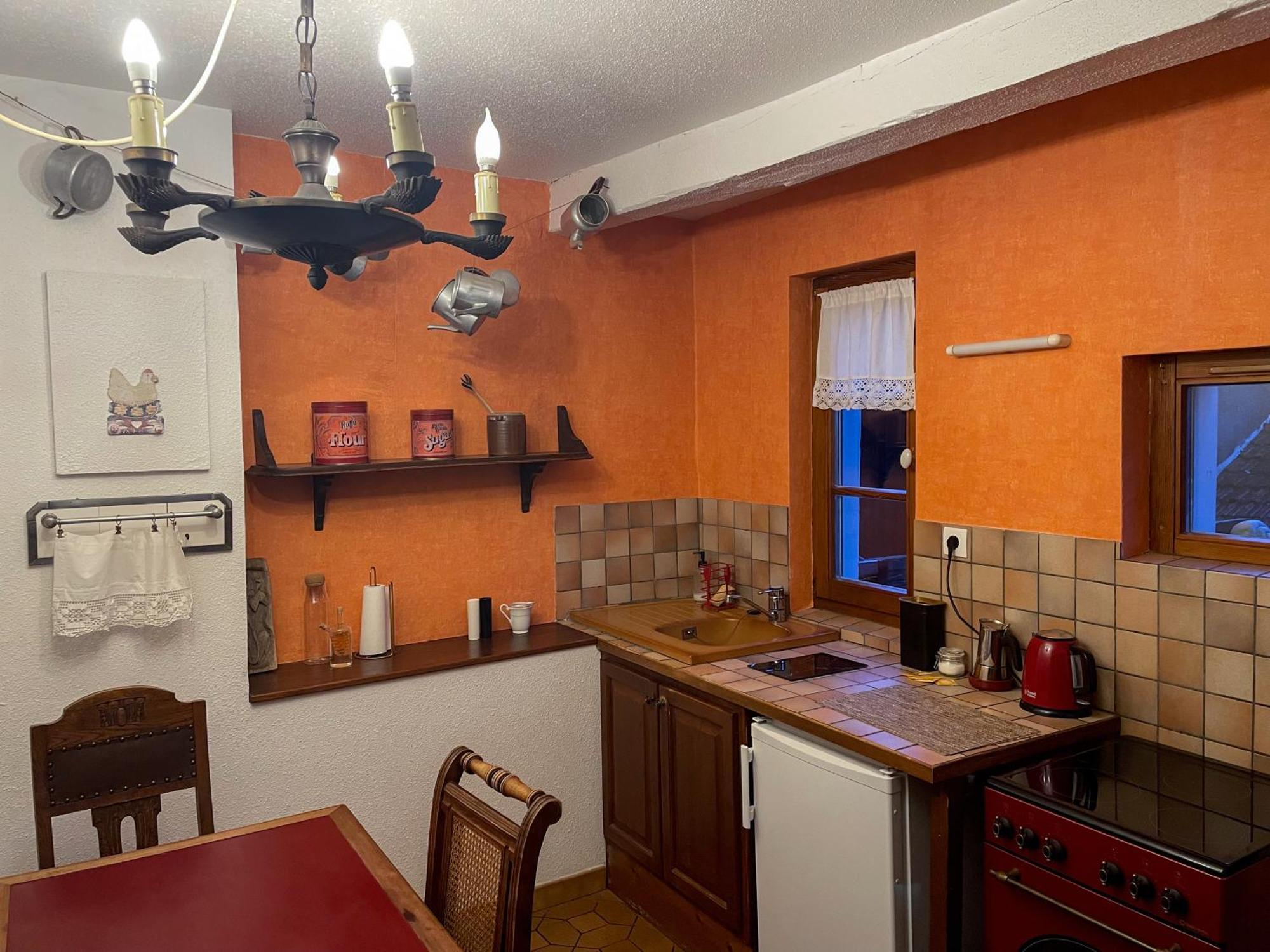 La Maison Bleue - Historic House In The Heart Of
